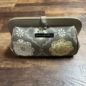 Petunia Pickle Bottom Diaper Clutch